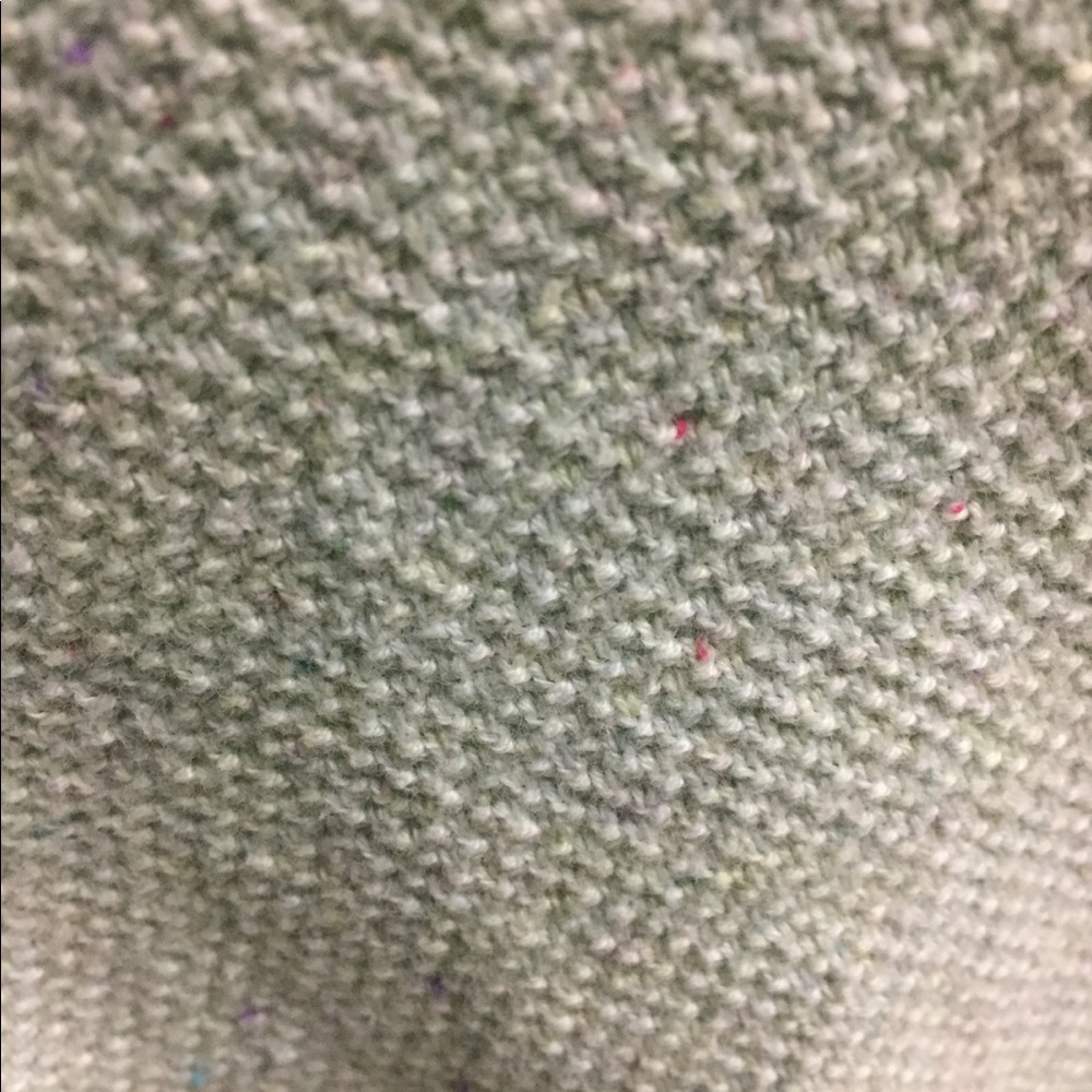 Sweater - Picture 4 of 4